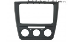 Рамка SKODA Yeti для CHR-8676 (Manual AC)